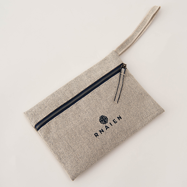hotel-wristlet pouch